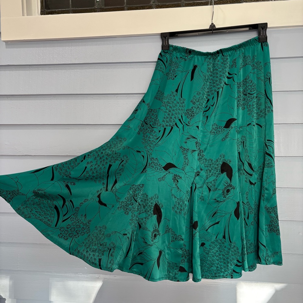 Vintage 70s/80s Silk Floral Paneled Godet Midi Skirt - Picture 2 of 4